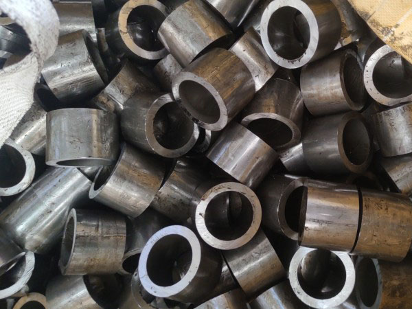 安平无缝钢管切割